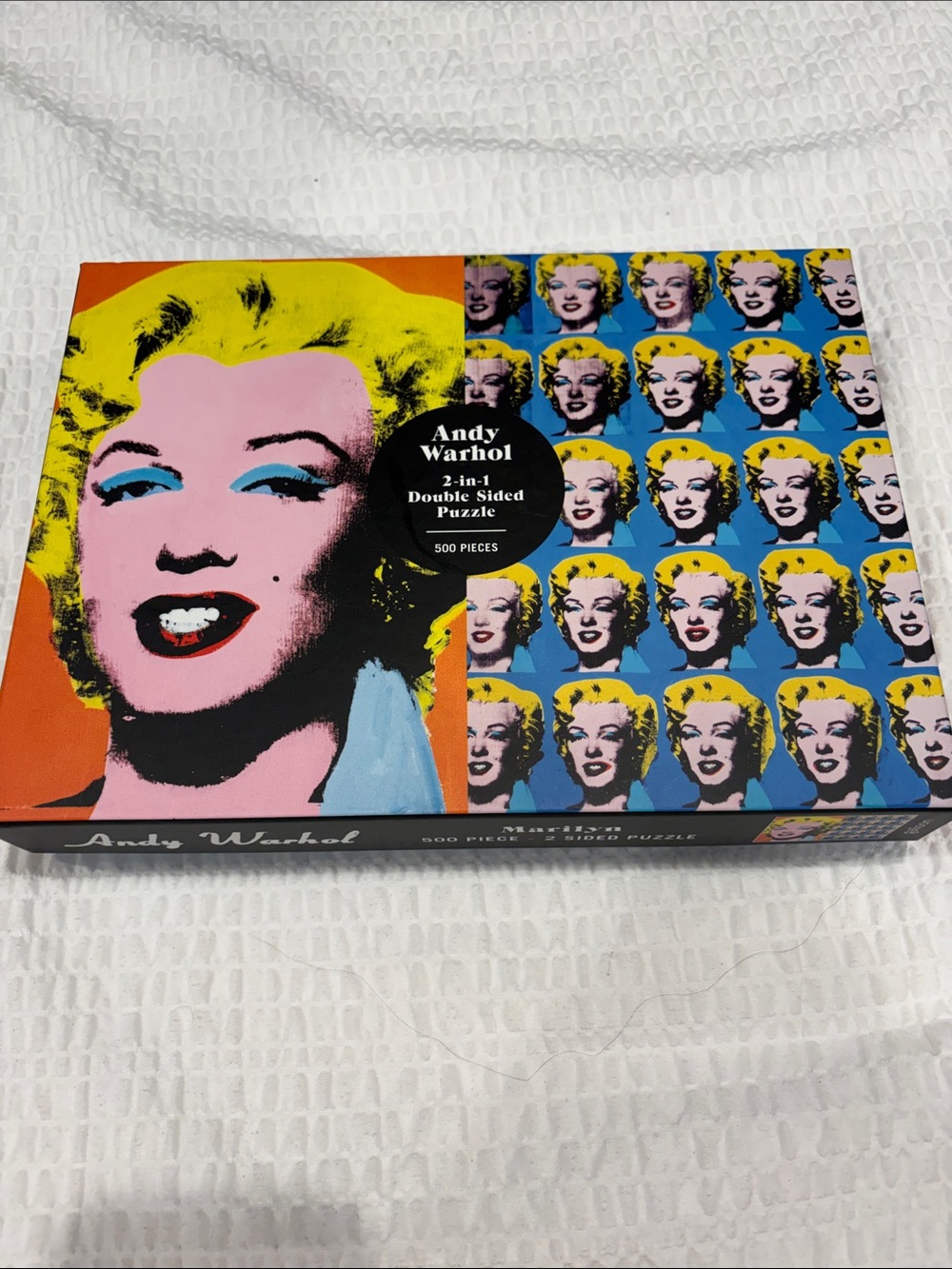 Andy Warhol Marilyn 2-in-1 Double Sided Puzzle - Pink & Yellow
500 pieces